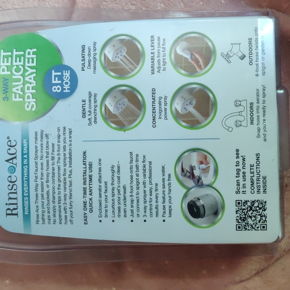 Three-way pet faucet sprayer with 8 ft hose - Picture 2 of 4